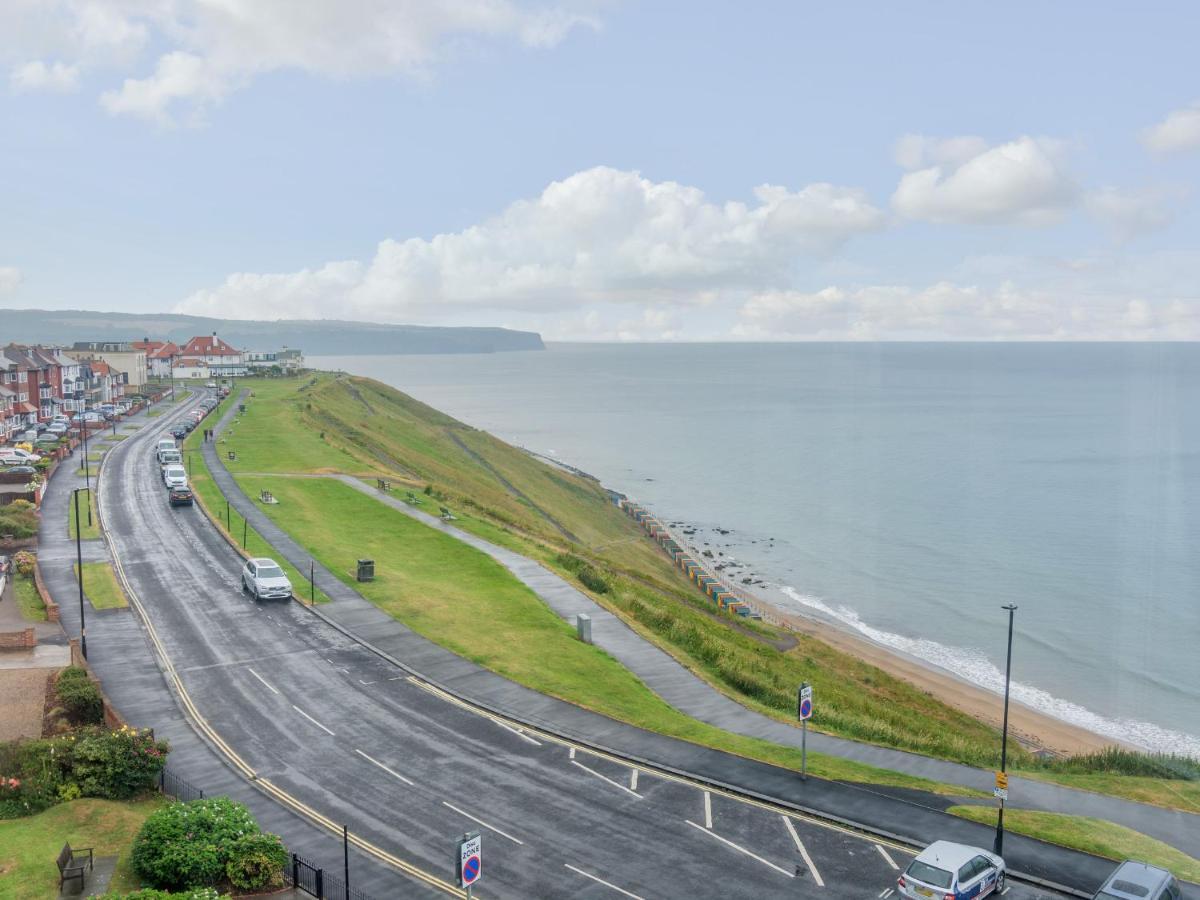 Apartamento Cairns Vista Whitby Exterior foto