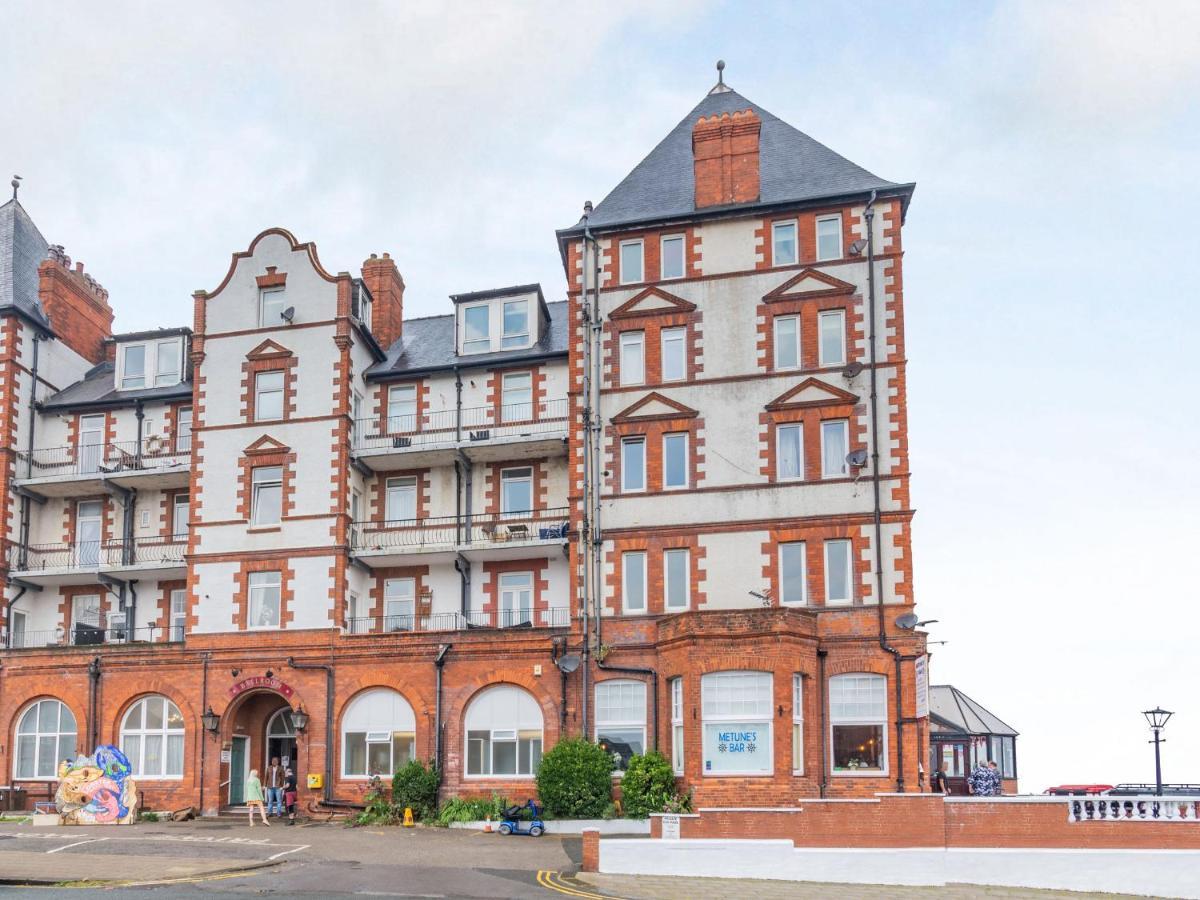 Apartamento Cairns Vista Whitby Exterior foto